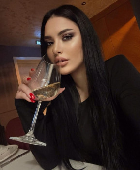 Ceren - escort review from Turkey